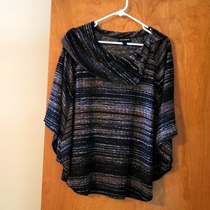 "I.N.Studio" Sweater Cape Made USA. Size  Small